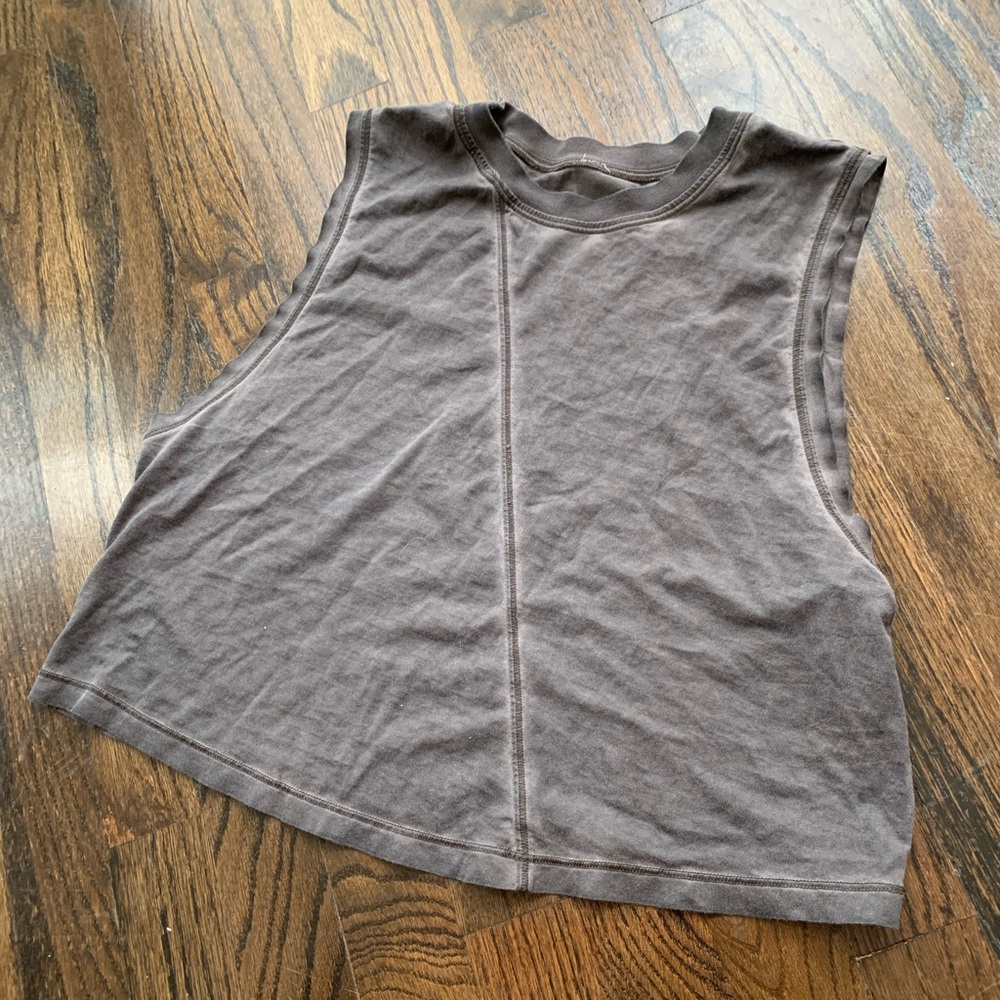 Lululemon tank top